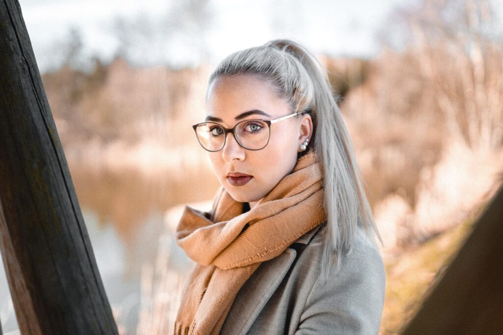 woman-5622885_1280